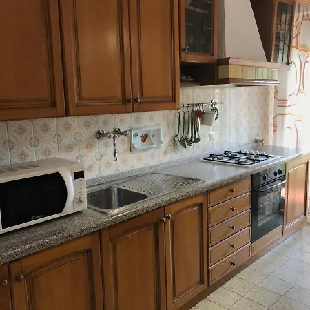 Ampio Trilocale Con Posto Auto Sestri Levante